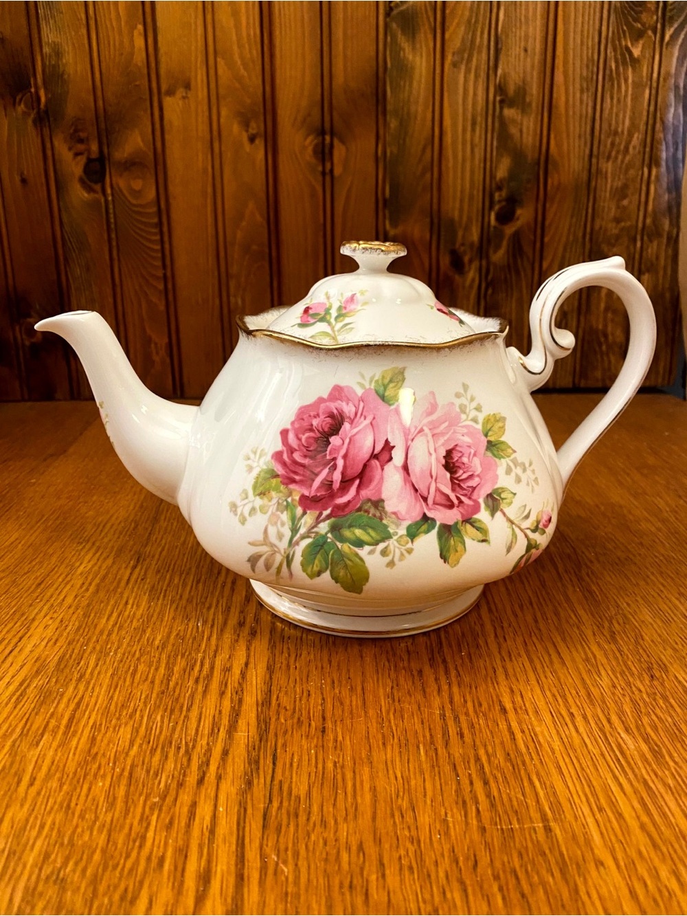 RARE Royal Albert medium teapot American beauty